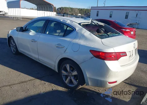 2014 Acura Ilx 2.0L z USA, uszkodzony, nr VIN 19VDE1F52EE004375